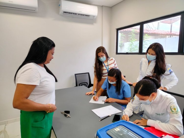 Ação das Secretarias de Comunicação e Saúde oferece vacinação para imprensa de Floriano