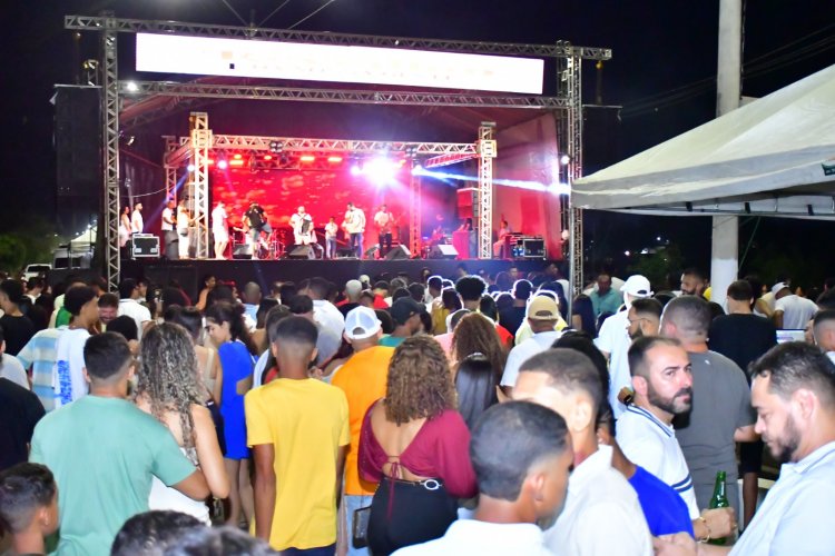 Réveillon da Nossa Gente atrai multidão na Beira-Rio