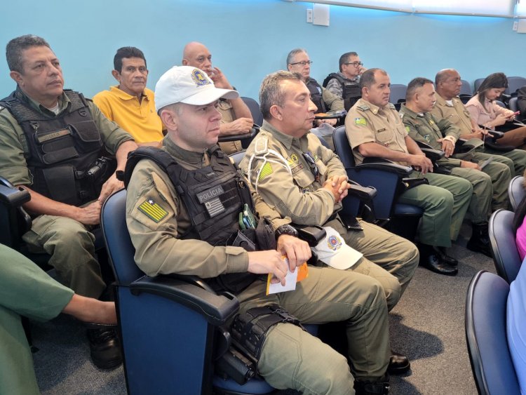 Prefeitura de Floriano e Governo do Estado realizam seminário em alusão ao Maio Laranja