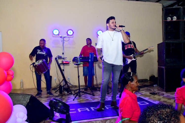 Prefeitura de Floriano realiza festa das mães para beneficiárias dos programas sociais da SEMDAS