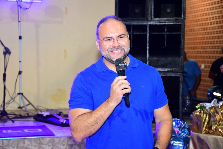 Prefeitura de Floriano realiza festa das mães para beneficiárias dos programas sociais da SEMDAS