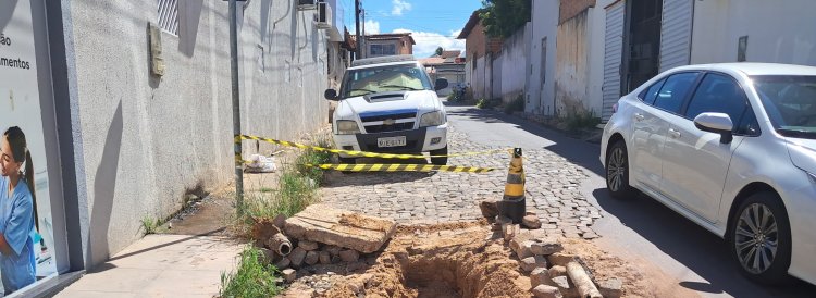Prefeitura de Floriano realizou 'Operação Tapa-Buracos' em onze bairros da cidade no mês de maio