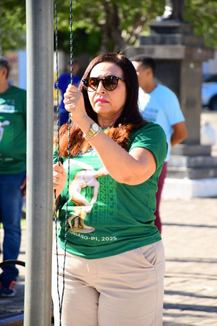 Prefeitura abre oficialmente a Semana da Pátria em Floriano
