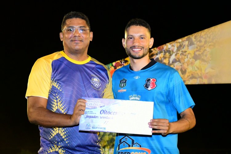 Estádio lotado e decisão acirrada marcam grande final da Copa Floriano 2025