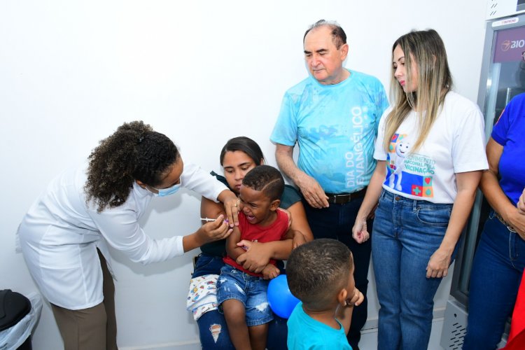 Prefeitura de Floriano realiza o Dia D de Multivacinação para crianças e adolescentes