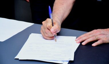 Educação: assinadas ordens de serviço para reforma e ampliação de quatro escolas da rede municipal de Floriano