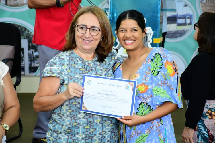 Educação de Floriano realiza solenidade de encerramento do Projeto de Fortalecimento da Aprendizagem