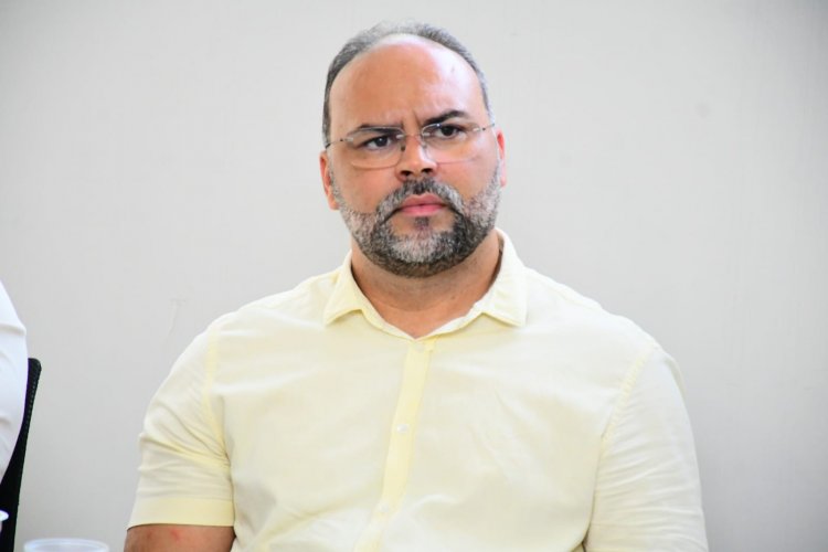 Prefeitura de Floriano realiza primeira reunião com secretariado para entrega do QDD 2026