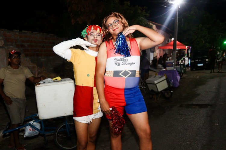 Tradicional Bloco das Virgens é realizado com apoio da Prefeitura de Floriano