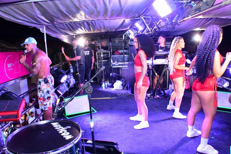 Arrastão com ‘O Kanalha’ consagra o carnaval de Floriano como um dos melhores do Piauí