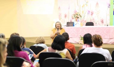 Sala do Empreendedor de Floriano realiza palestra em alusão mês da mulher em parceria com o Sebrae