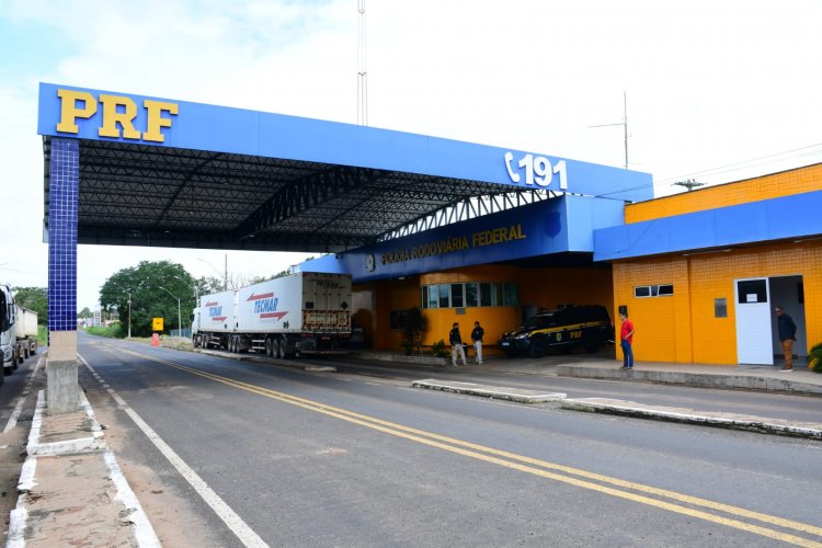 Prefeitura de Floriano participa de ação de saúde para motoristas em parceria com a PRF