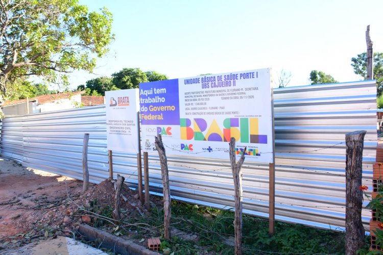 Equipe da Prefeitura de Floriano acompanha obras de reforma e ampliação em UBSs e escolas municipais