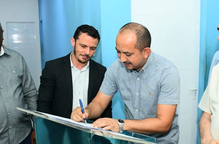 Prefeitura de Floriano assina ordens de serviço para obras de infraestrutura, lazer e educação no município