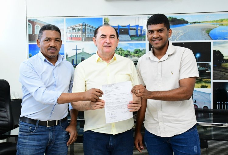 Prefeitura de Floriano autoriza novos investimentos em infraestrutura e saúde