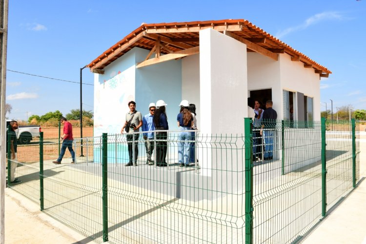 Prefeitura de Floriano entrega 72 casas no Residencial Cajueiro II e anuncia mais 150 unidades