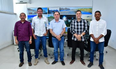 Prefeito de Floriano afina detalhes sobre a obra de esgotamento sanitário em Floriano