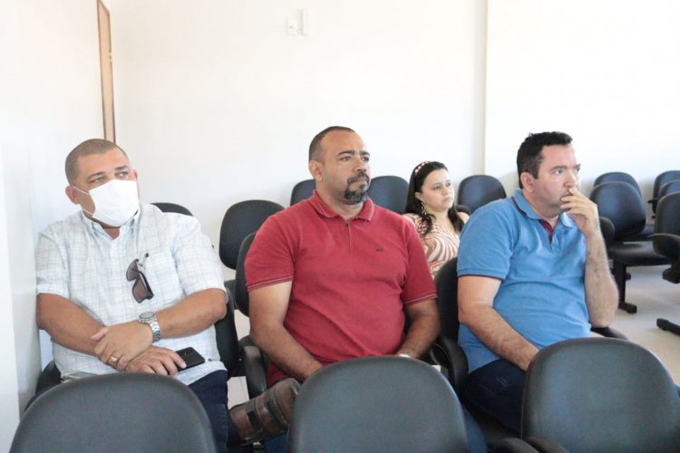 Ministério Público e Secretaria de Saúde capacitam gerentes de unidades de saúde sobre Projeto Acolher