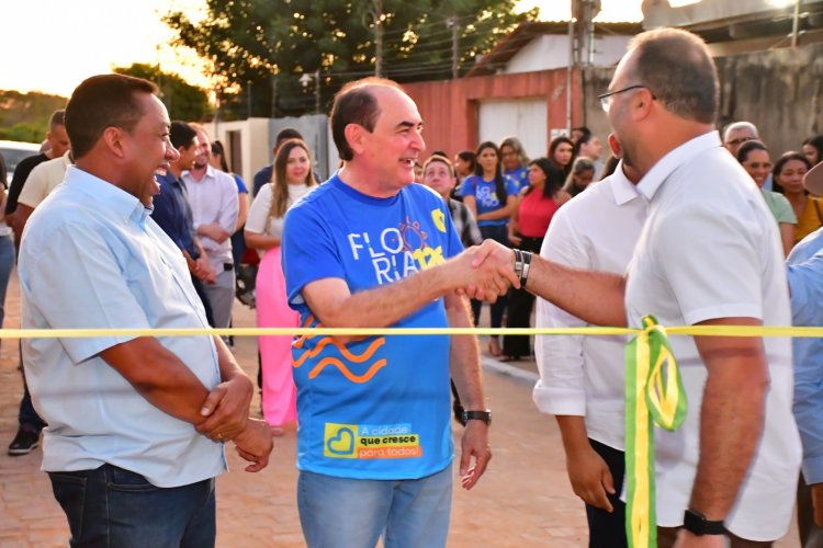 Floriano, 126 anos: Prefeitura entrega quase 4 mil m² de calçamento no bairro São Cristóvão