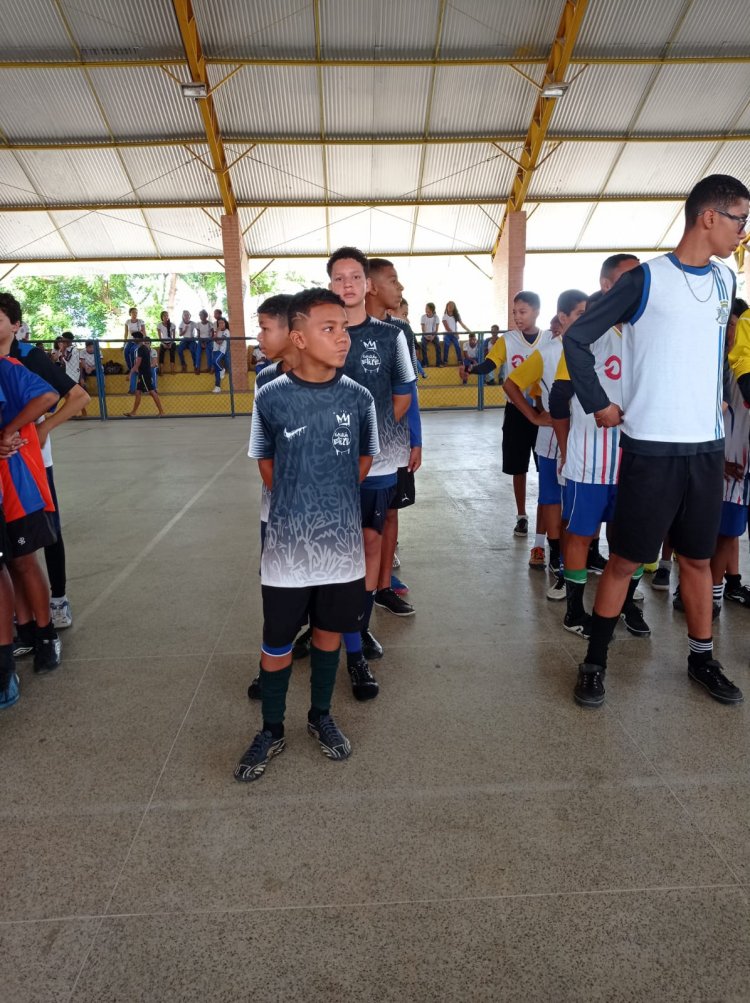 Educação realiza Torneio de Futsal na Escola Municipal Francisco Dutra