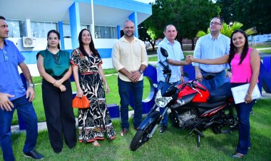 Prefeitura de Floriano entrega prêmios da campanha ‘IPTU Premiado’