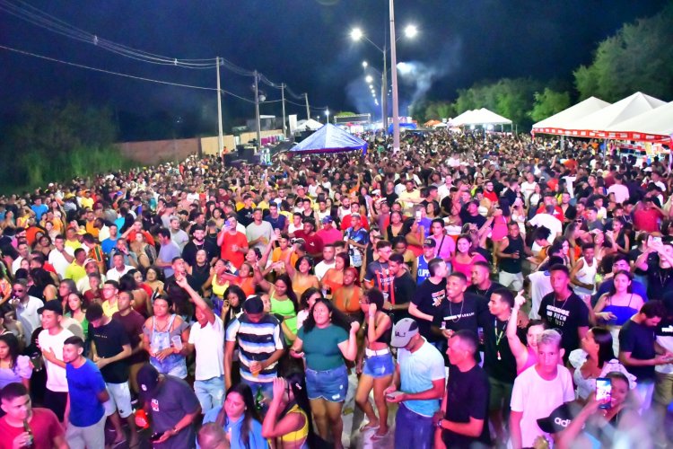 Carnaval: ‘Zé Pereira dos Paredões’ é realizado com apoio da Prefeitura de Floriano