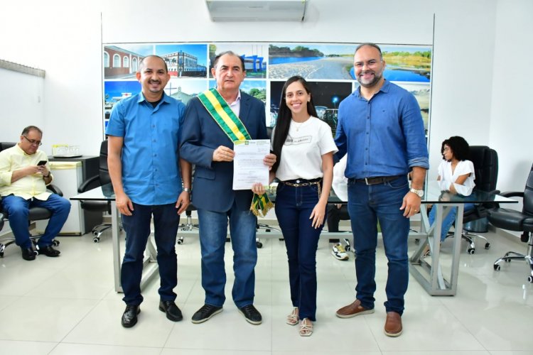 Concurso: Empossados novos servidores da Prefeitura Municipal de Floriano