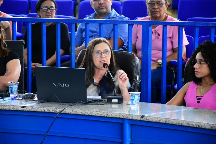 Prefeitura de Floriano apresenta prestação de contas em audiência pública na Câmara Municipal