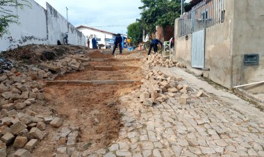 Infraestrutura: Prefeitura de Floriano realiza obras em diversos pontos da cidade