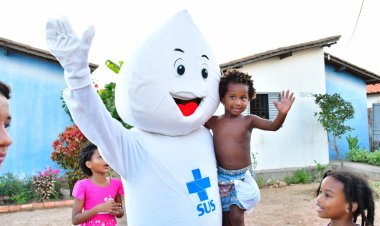 Saúde de Floriano promove carreata para conscientizar sobre Dia D de Vacinação contra a Gripe