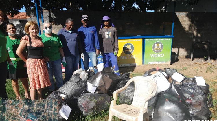 SEMAN coleta mais de 200 kg de materiais recicláveis dos projetos Escola Seletiva e ÓleoColetar