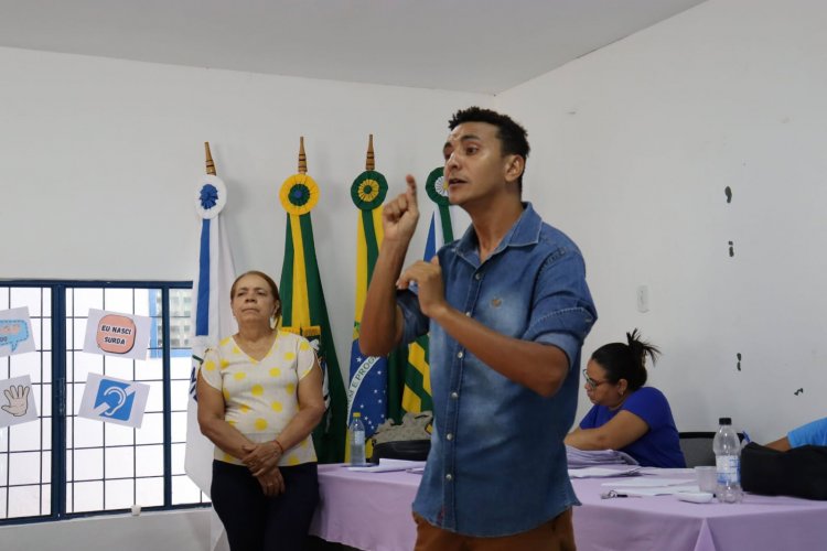 Educação promove I Encontro da Comunidade Surda de Floriano