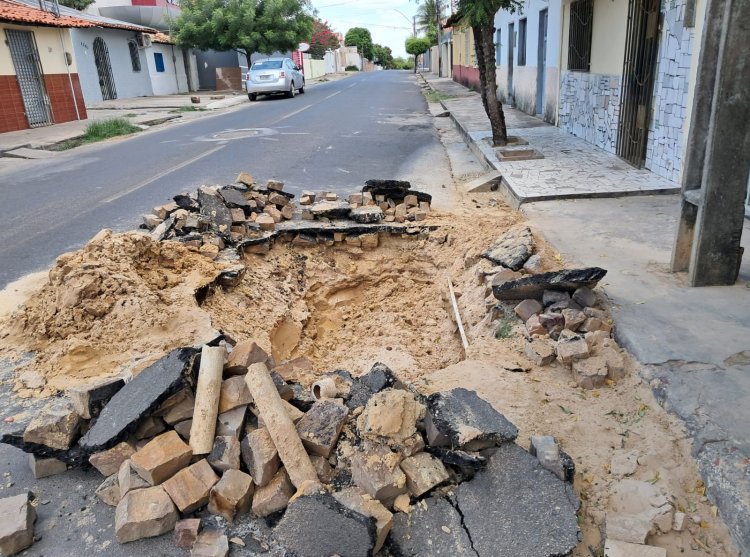 Infraestrutura: Programa Tapa-buracos chega a mais de vinte ruas de Floriano na última quinzena