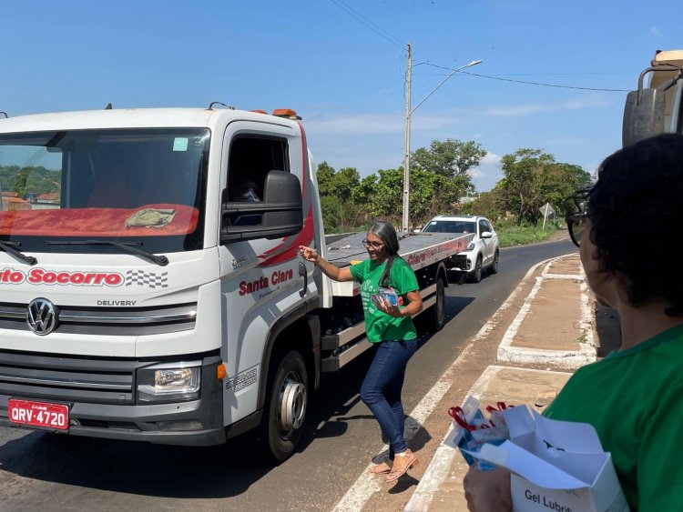 Dezembro Vermelho: Secretaria de Saúde e PRF realizam ação de conscientização sobre HIV