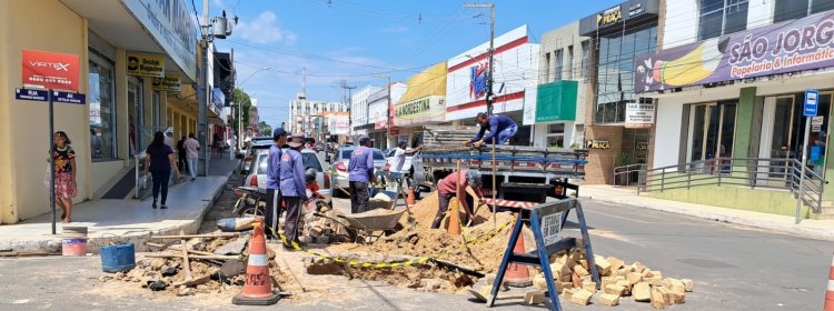 Infraestrutura: Tapa-buracos chega a mais nove bairros de Floriano