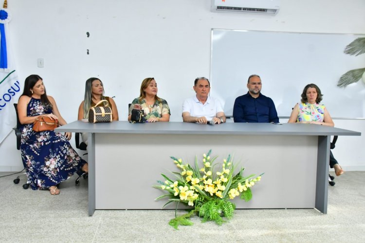 Empossados novos gestores escolares da rede municipal de ensino de Floriano