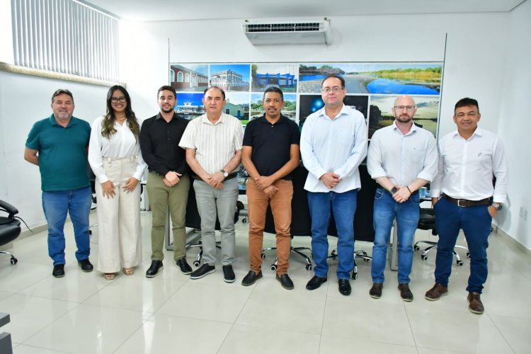 Habitação: Prefeitura e CRECI discutem expansão do programa ‘Minha Casa, Minha Vida’ em Floriano