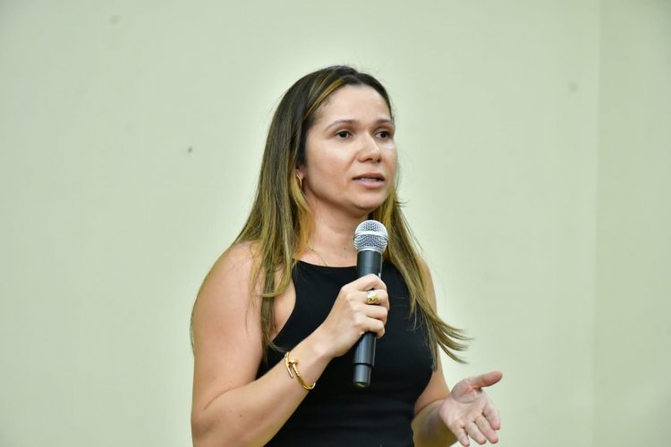 Prefeito de Floriano se reúne com agentes de saúde e de endemias para discutir melhorias para a categoria