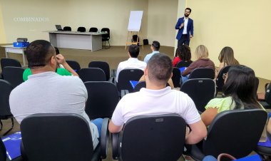 Controladoria de Floriano promove curso aos servidores que atuam na gestão e fiscalização de contratos 