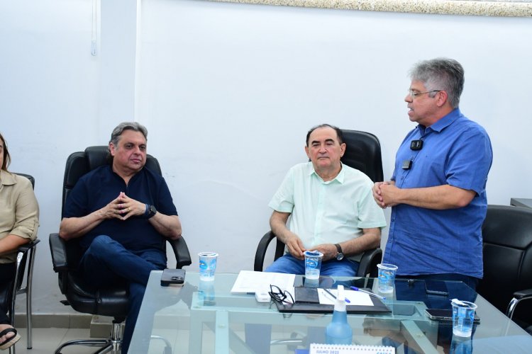 Floriano recebe mais de R$ 10 milhões em investimentos para a saúde pública