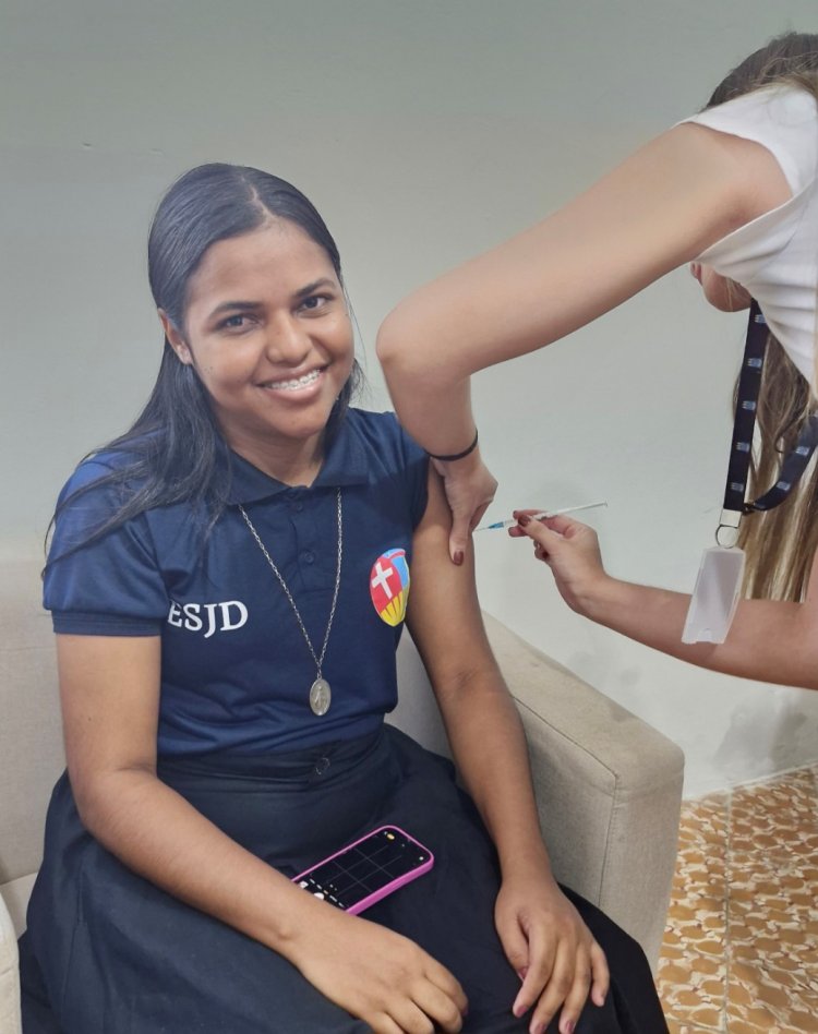Saúde de Floriano realiza imunização para prevenir a gripe em comunidade escolar