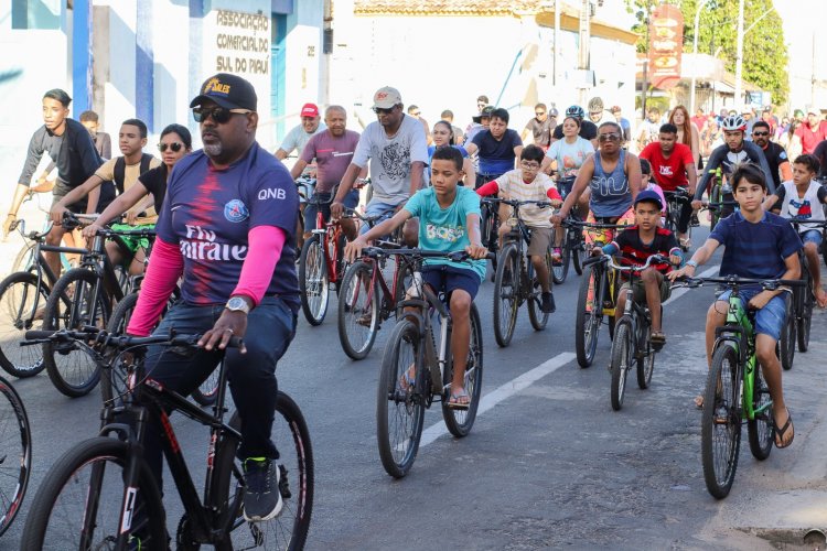 128 anos: Tradicional Passeio Ciclístico de aniversário dá show de participação em Floriano