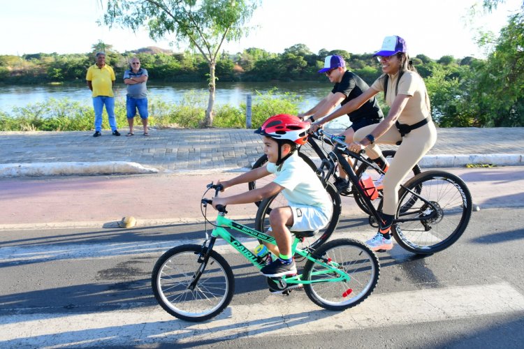 128 anos: Tradicional Passeio Ciclístico de aniversário dá show de participação em Floriano