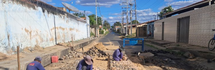Prefeitura de Floriano intensifica Operação Tapa-Buracos no mês de julho