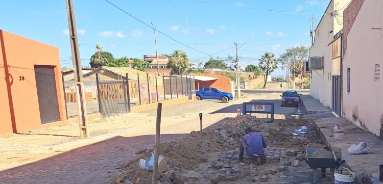 Prefeitura de Floriano intensifica Operação Tapa-Buracos no mês de julho