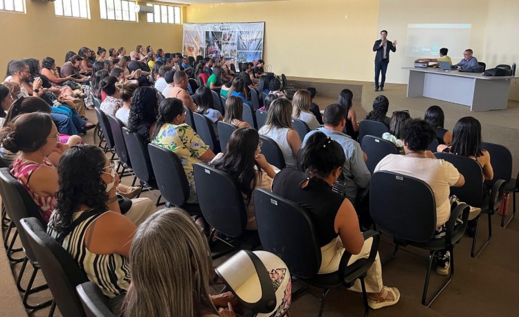 Profissionais de saúde de Floriano participam de capacitação sobre Sistema de Gestão de Cuidados Integrados