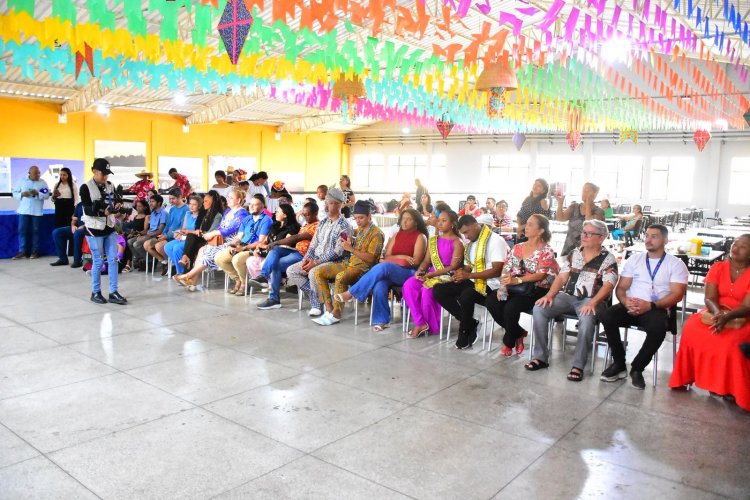 Prefeitura de Floriano realiza evento em comemoração ao Dia Nacional da Cultura