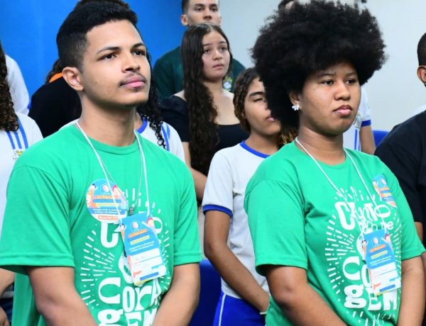 Prefeitura de Floriano realiza 1º Fórum Comunitário Municipal do Selo UNICEF 