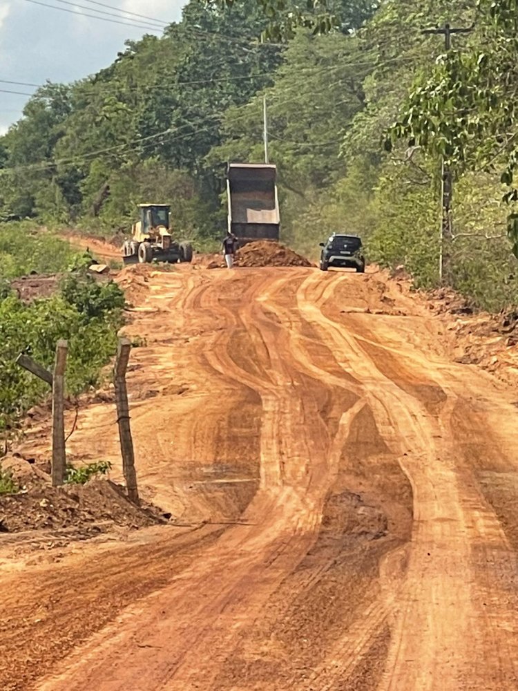 Infraestrutura de Floriano recupera estradas vicinais do município