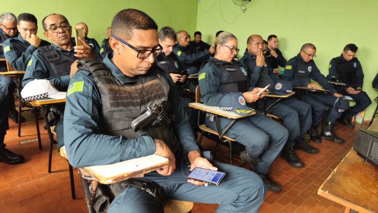 Prefeitura de Floriano apresenta serviços do Saúde Digital a policiais do 3º BPM